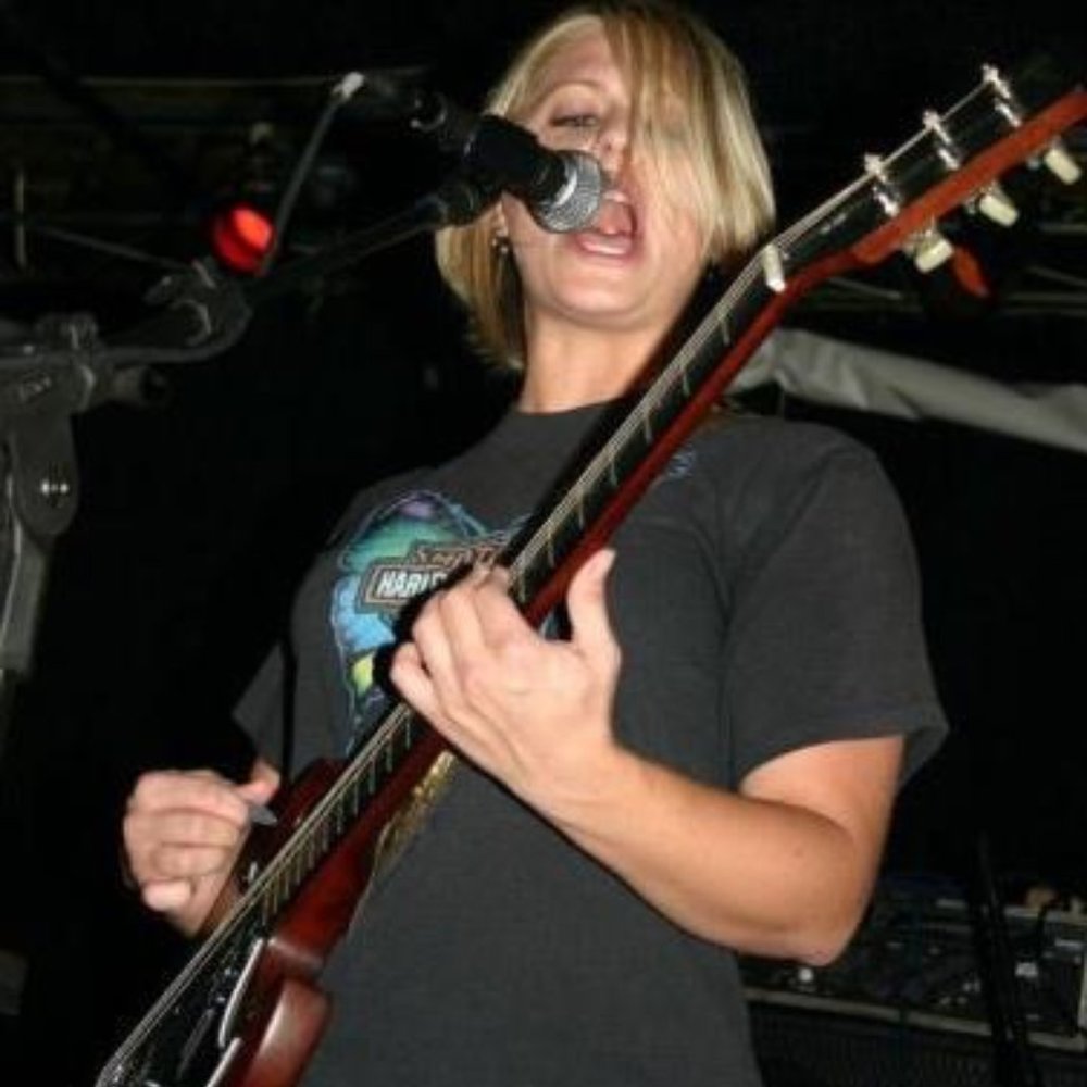 Meet your Posher, Cass